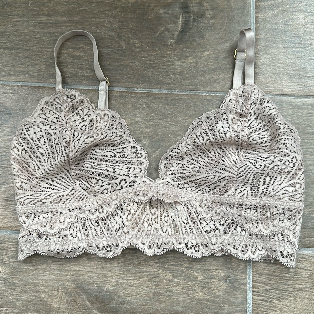 Aritzia Wilfred Bralette - Small - NWOT